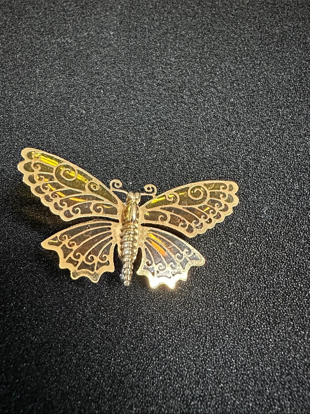 Vintage 1970’s Avon “Luminous Wings” Gold-Tone Filigree Butterfly Brooch
